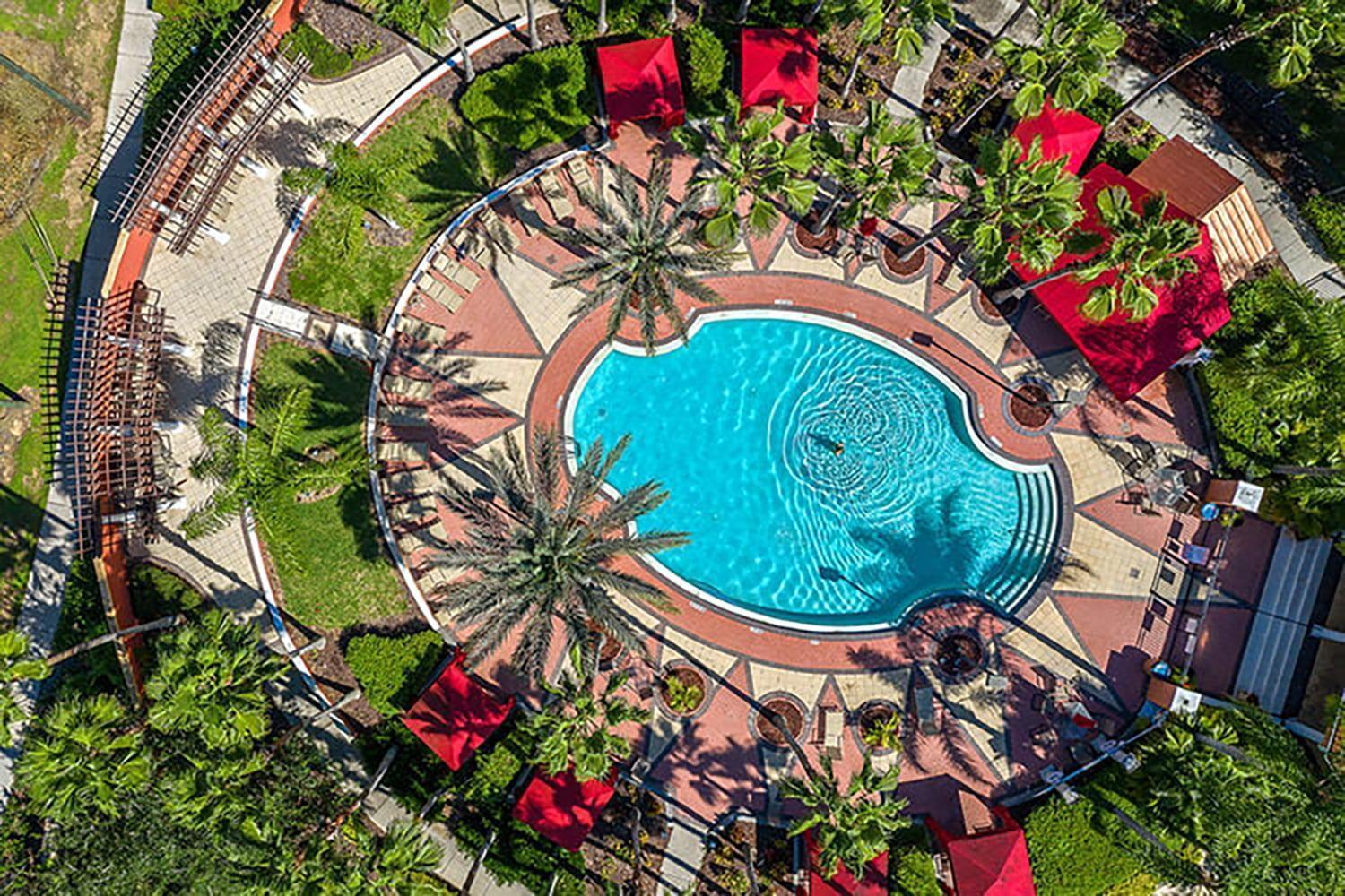 Large Spacious Home W Private Pool & Hot Tub ダベンポート エクステリア 写真