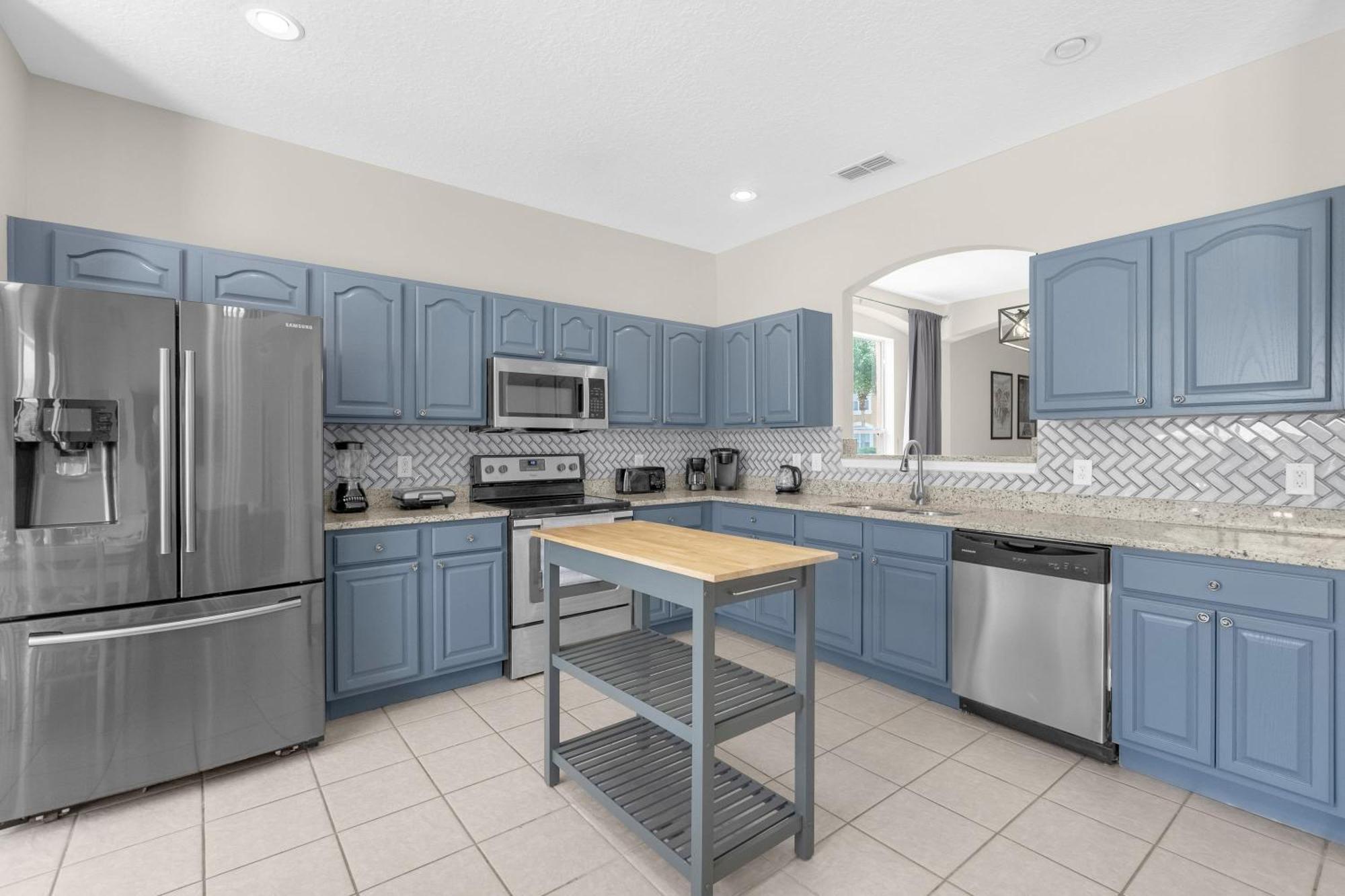 Large Spacious Home W Private Pool & Hot Tub ダベンポート エクステリア 写真