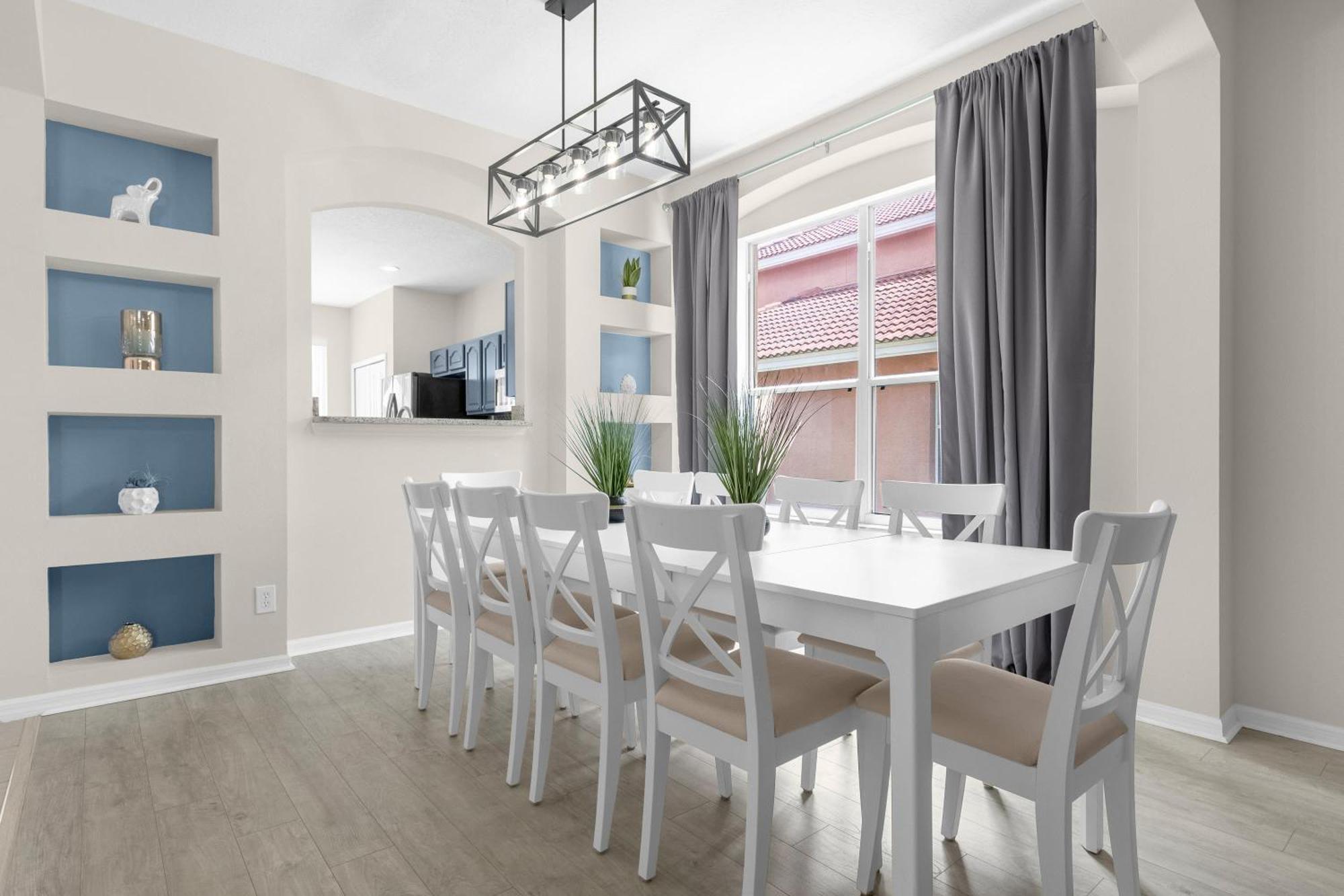 Large Spacious Home W Private Pool & Hot Tub ダベンポート エクステリア 写真