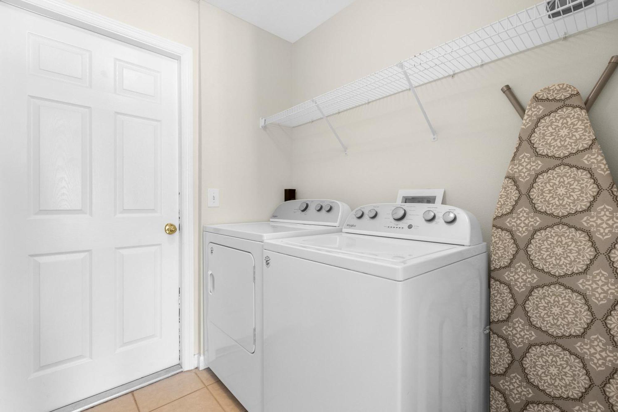 Large Spacious Home W Private Pool & Hot Tub ダベンポート エクステリア 写真